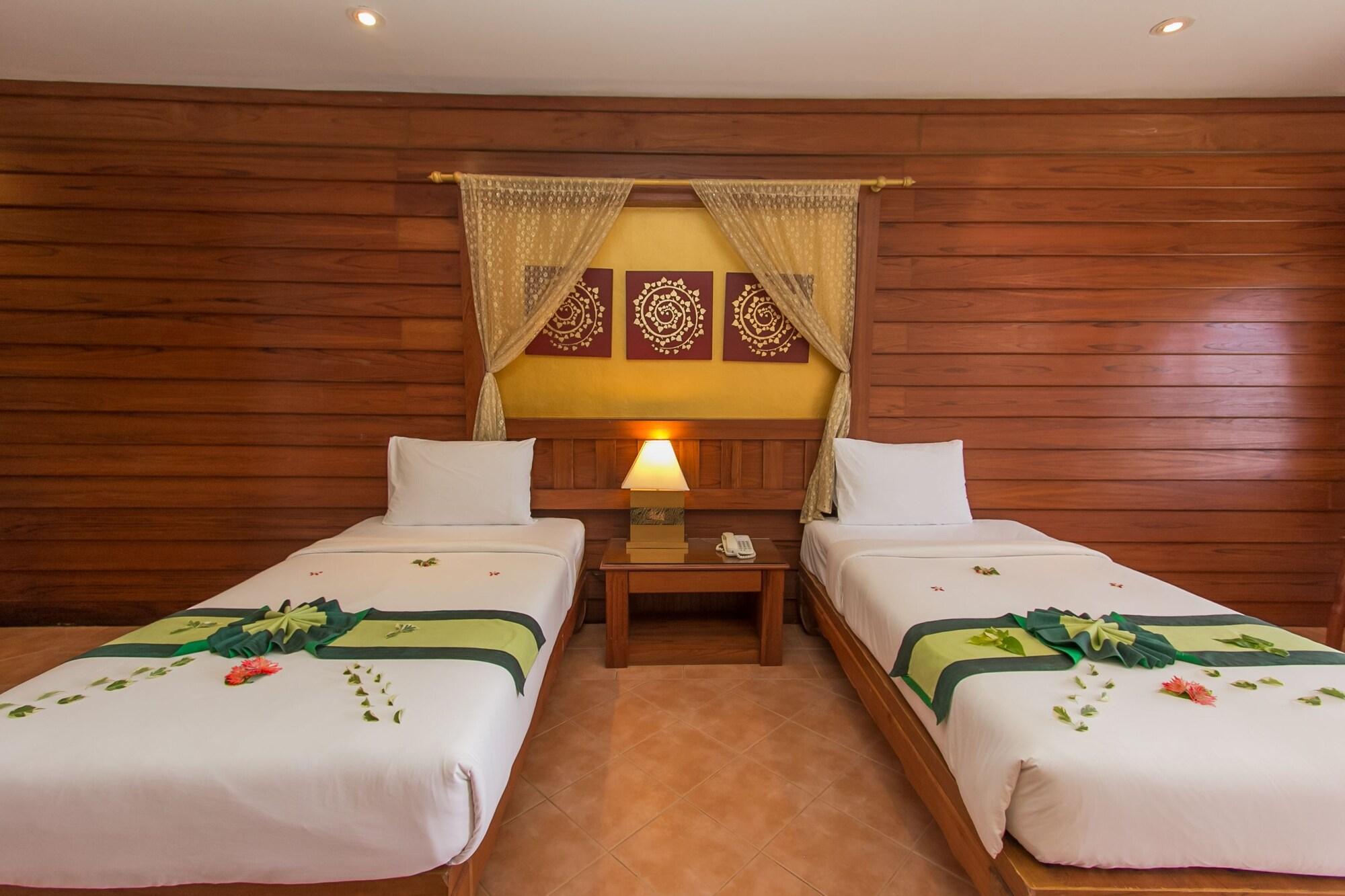 Hotel Bel Aire Patong Esterno foto